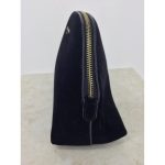 ⁦شنطة مكياج مخمل براند دولتشي مقاس كبير⁩ - الصورة ⁦4⁩