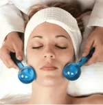 ⁦كرة كريستالية تجميلية لتبريد ومساج الوجه والعينين⁩ - الصورة ⁦3⁩